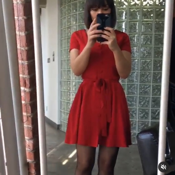 L’école Des Femmes Designer Little Red Dress Button Up 100% Crepe Silk - Picture 2 of 6